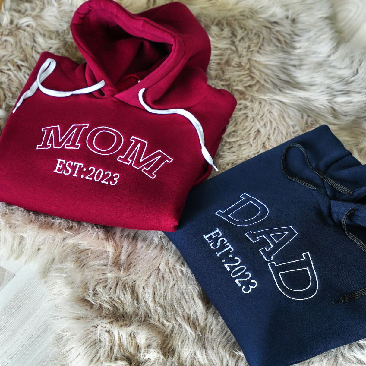 Custom Embroidered Sweatshirt Christmas Gift for Dad, Personalize Mom Hoodie with Date, Gift for Parents, Mom Birthday Gift, Father Day Gift - Arria Home