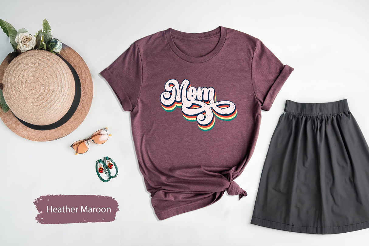 Retro Mom Christmas Shirt, Mom Shirt, Christmas Mom, Mother Shirt, Gift for Mom, Mother Gift, Christmas Gift, New Mom Gift, New Mom Shirt