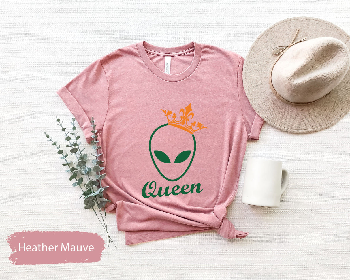 Alien King Queen Matching Couple Tees for Valentines Day, Custom Couple Shirt, Valentines Gifts, Couple Shirts, Lover Tee, Valentines Tshirt